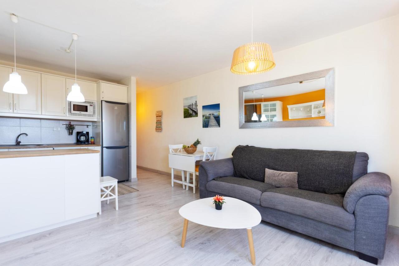 Home2Book Beachfront El Medano Bagian luar foto