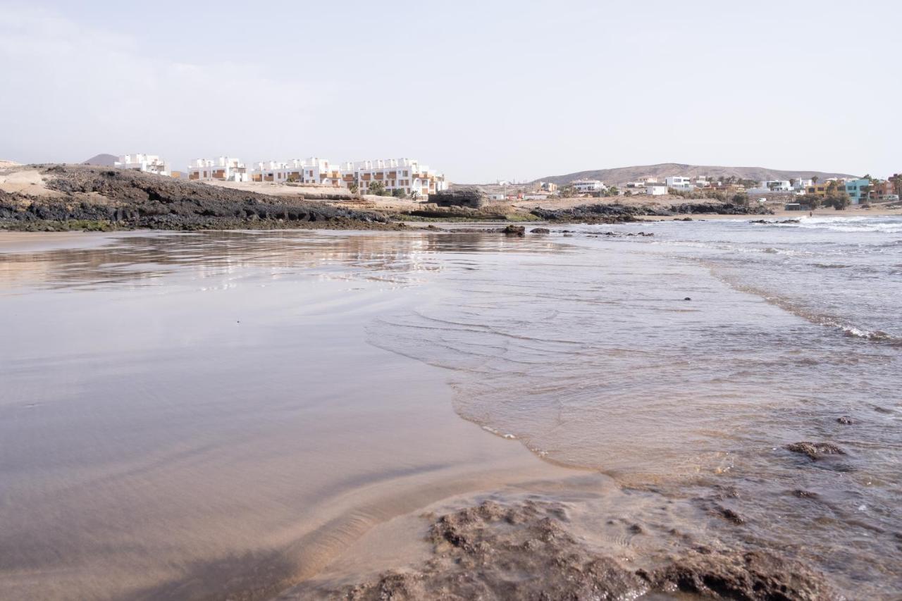 Home2Book Beachfront El Medano Bagian luar foto