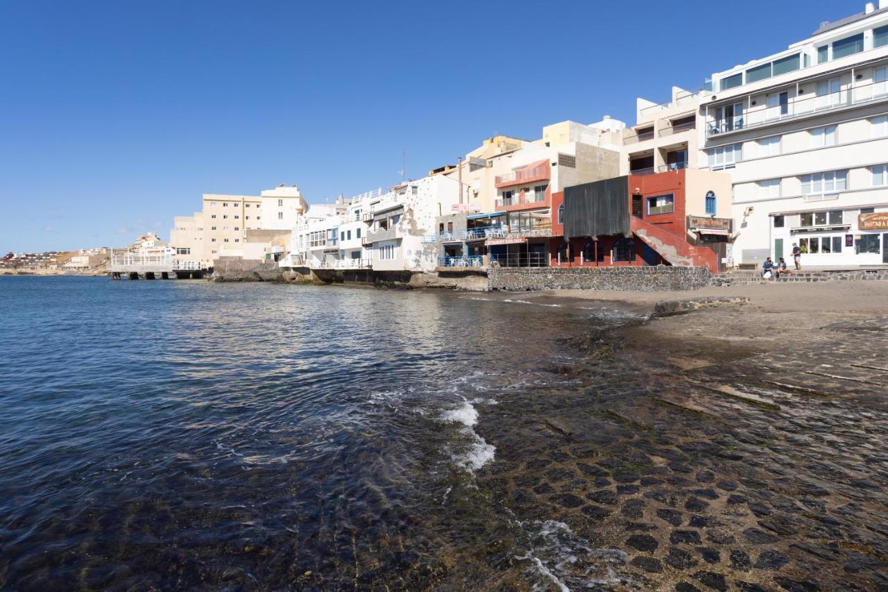 Home2Book Beachfront El Medano Bagian luar foto