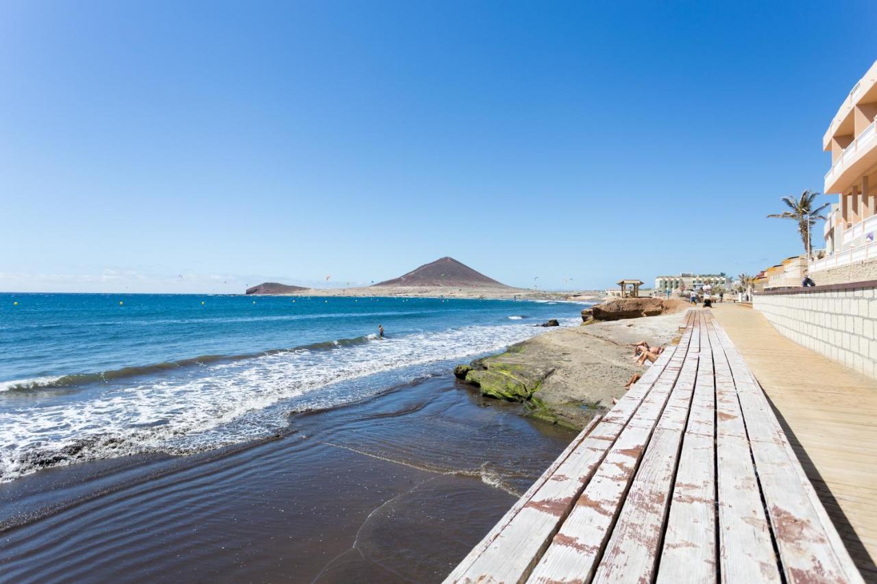 Home2Book Beachfront El Medano Bagian luar foto