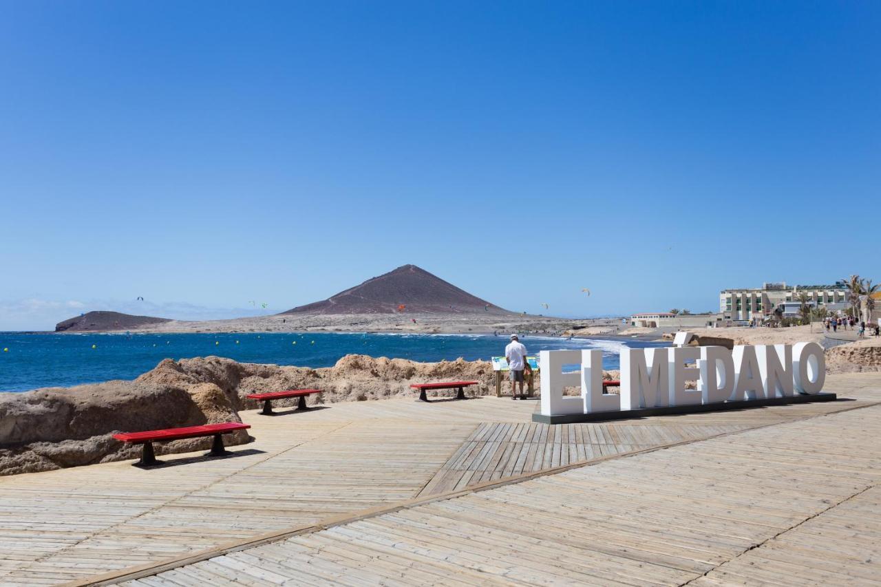 Home2Book Beachfront El Medano Bagian luar foto